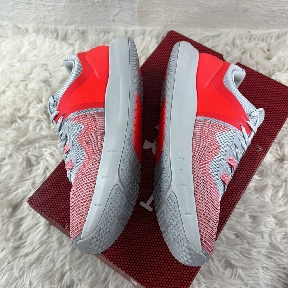 NIB Under Armour W HOVR Rise - Picture 5 of 10